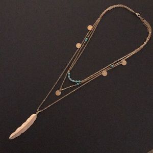 🇨🇦 Layered Yellow Gold Necklace Golden Feather